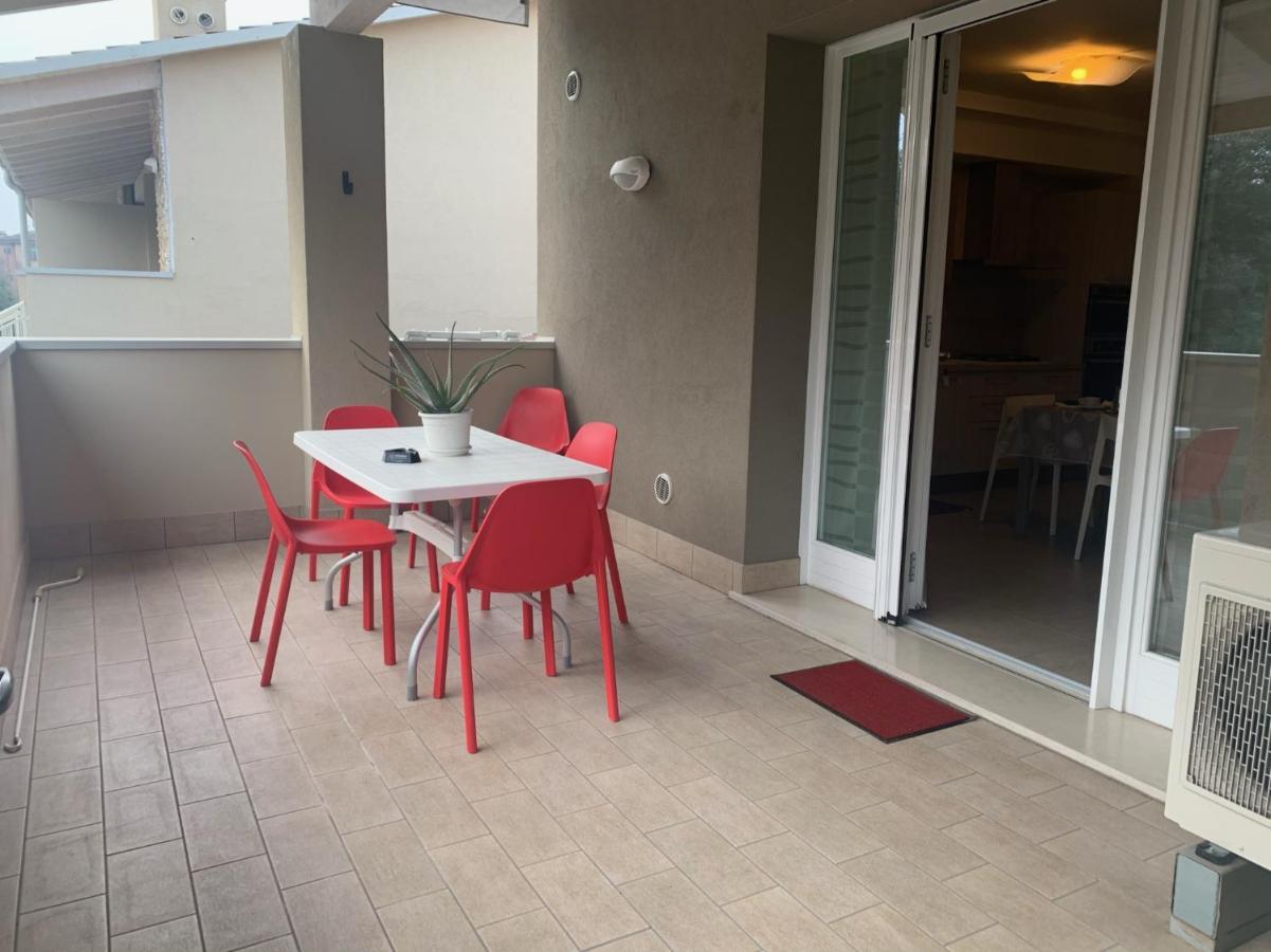 Le Noir Appartment 페스키에라델가르다 외부 사진