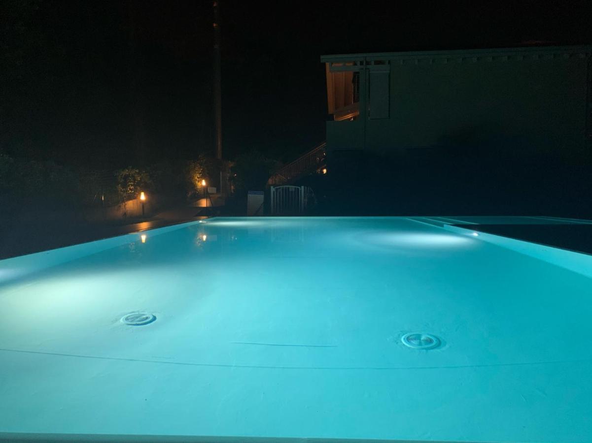 Le Noir Appartment 페스키에라델가르다 외부 사진