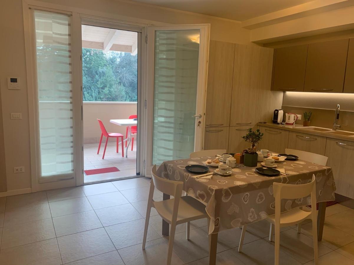 Le Noir Appartment 페스키에라델가르다 외부 사진