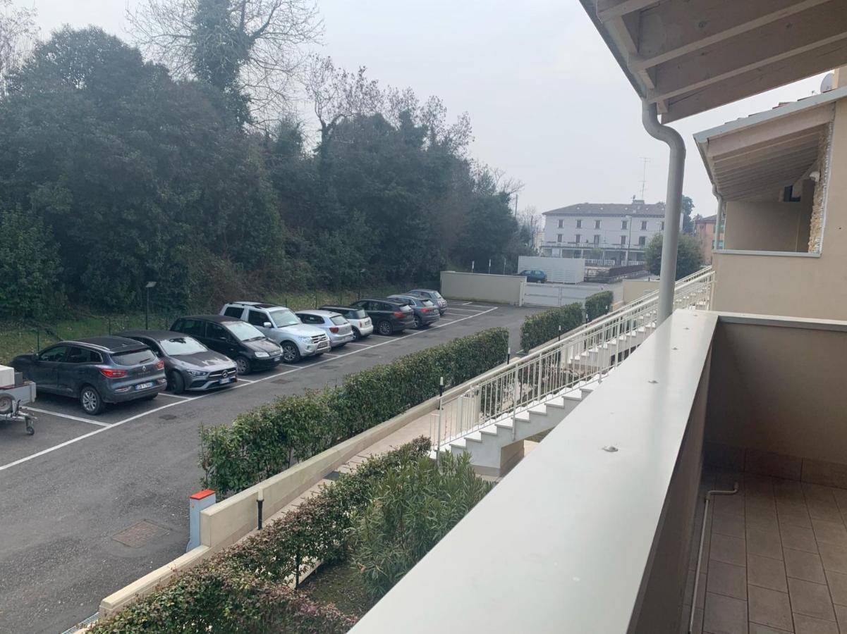 Le Noir Appartment 페스키에라델가르다 외부 사진