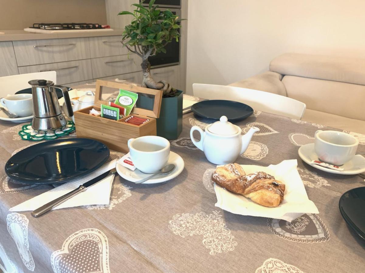 Le Noir Appartment 페스키에라델가르다 외부 사진