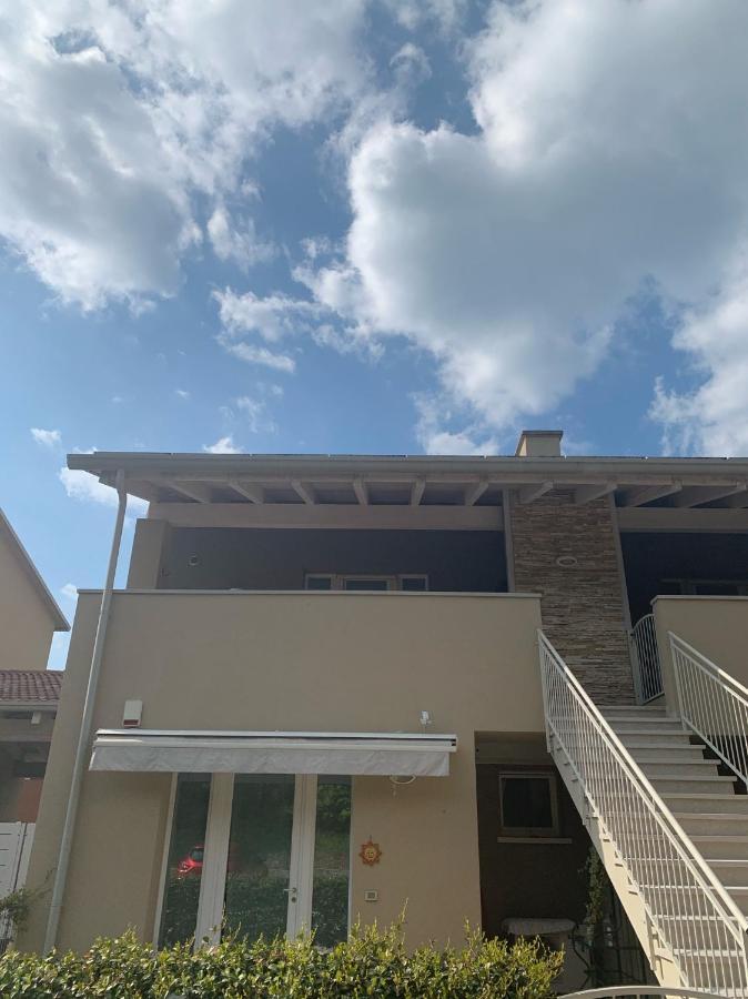 Le Noir Appartment 페스키에라델가르다 외부 사진